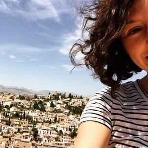 Meet your Posher, Olivia